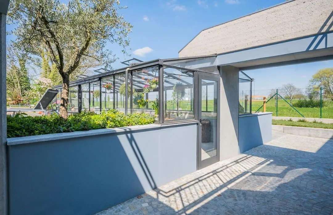 Royal Suite Parma con Piscine Calda e Fredda-1